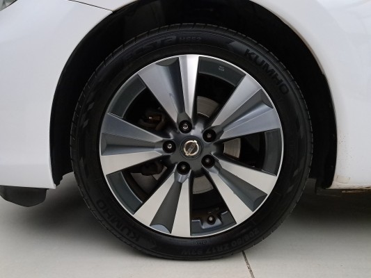 NISSAN Pulsar 1.5 dCi 110cv Tekna