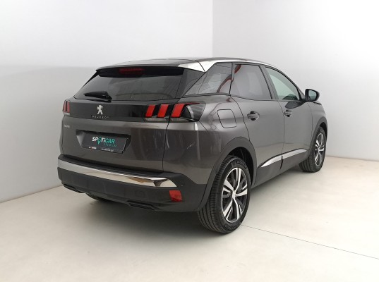 PEUGEOT 3008 1.5 BlueHDi 130 EAT8 Allure Pack - 2023