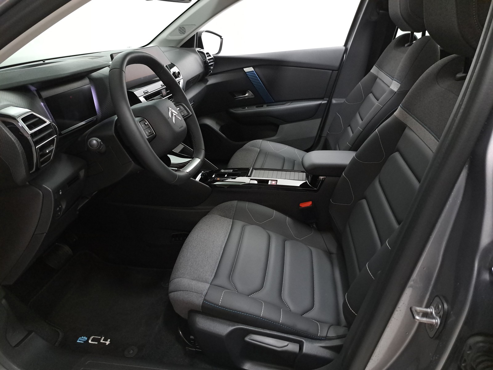 CITROËN ë-C4 50kWh 136cv Automático Shine