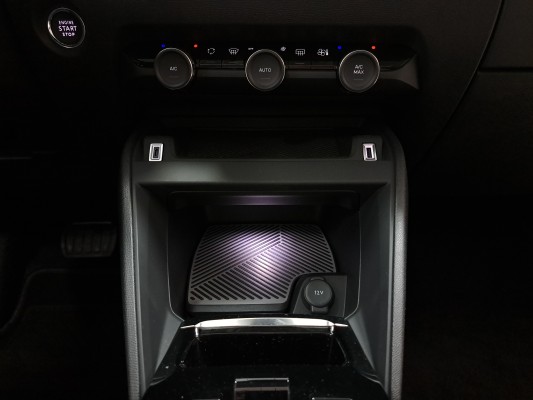 CITROËN ë-C4 50kWh 136cv Automático Shine
